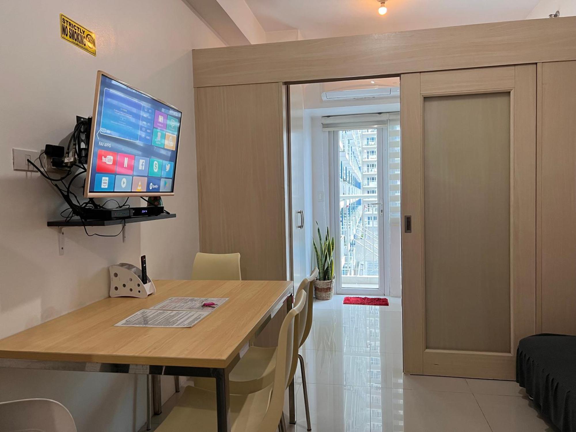 Studio Units At Sm Light Residences Condo Beside Boni Mrt Station Манила Екстериор снимка