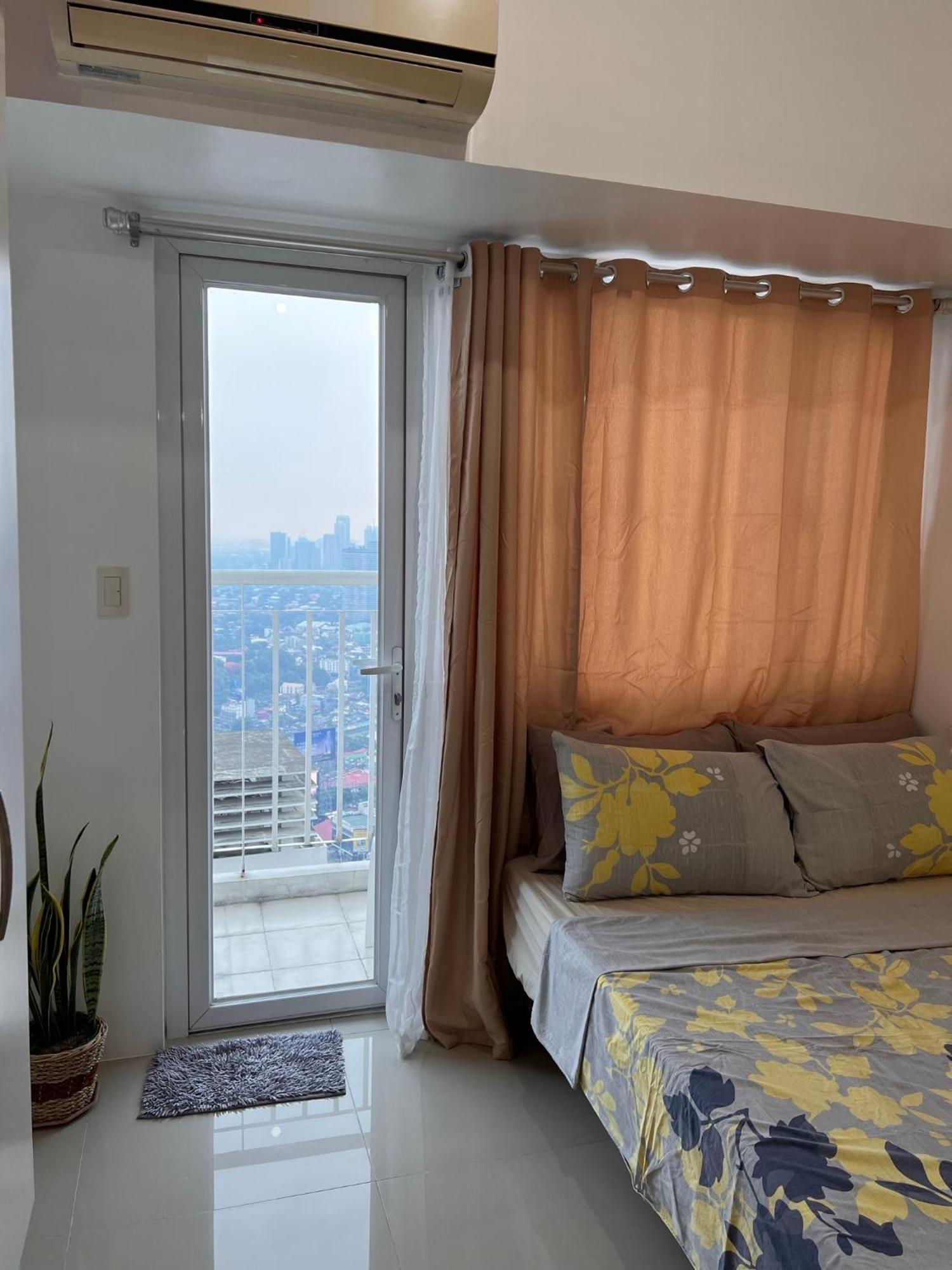 Studio Units At Sm Light Residences Condo Beside Boni Mrt Station Манила Екстериор снимка